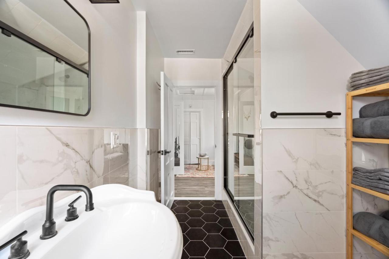 Cozy Gem In The Heart Of East Rock With Free Parking Near Yale And Dt Διαμέρισμα New Haven Εξωτερικό φωτογραφία